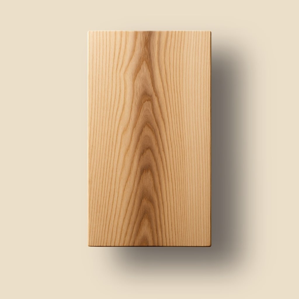 Massivholz Esche mit Kern, charakterstark, Schweiz